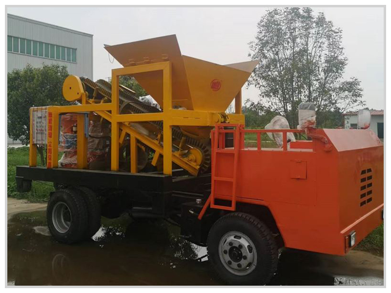 鉤臂式<a href=http://www.ebaitian.net/show/diaozhuang/ target=_blank class=infotextkey>噴漿機(jī)</a>組800-600實體圖1.jpg