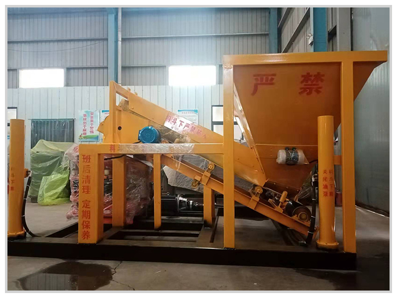 鉤臂式<a href=http://www.ebaitian.net/show/diaozhuang/ target=_blank class=infotextkey>噴漿機(jī)</a>組800-600實體圖2.jpg